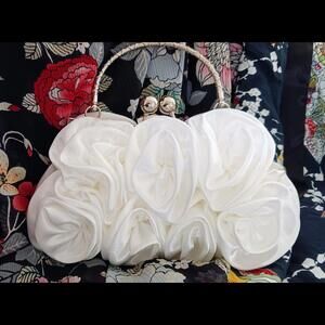 Red/White/Black/Silver‎ Allover Rose Motif Evening Bag Clutch Handbag Purse